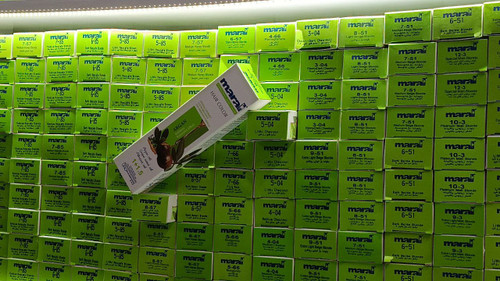 رنگ مو دائمی مارال مدل Professional Oil Care