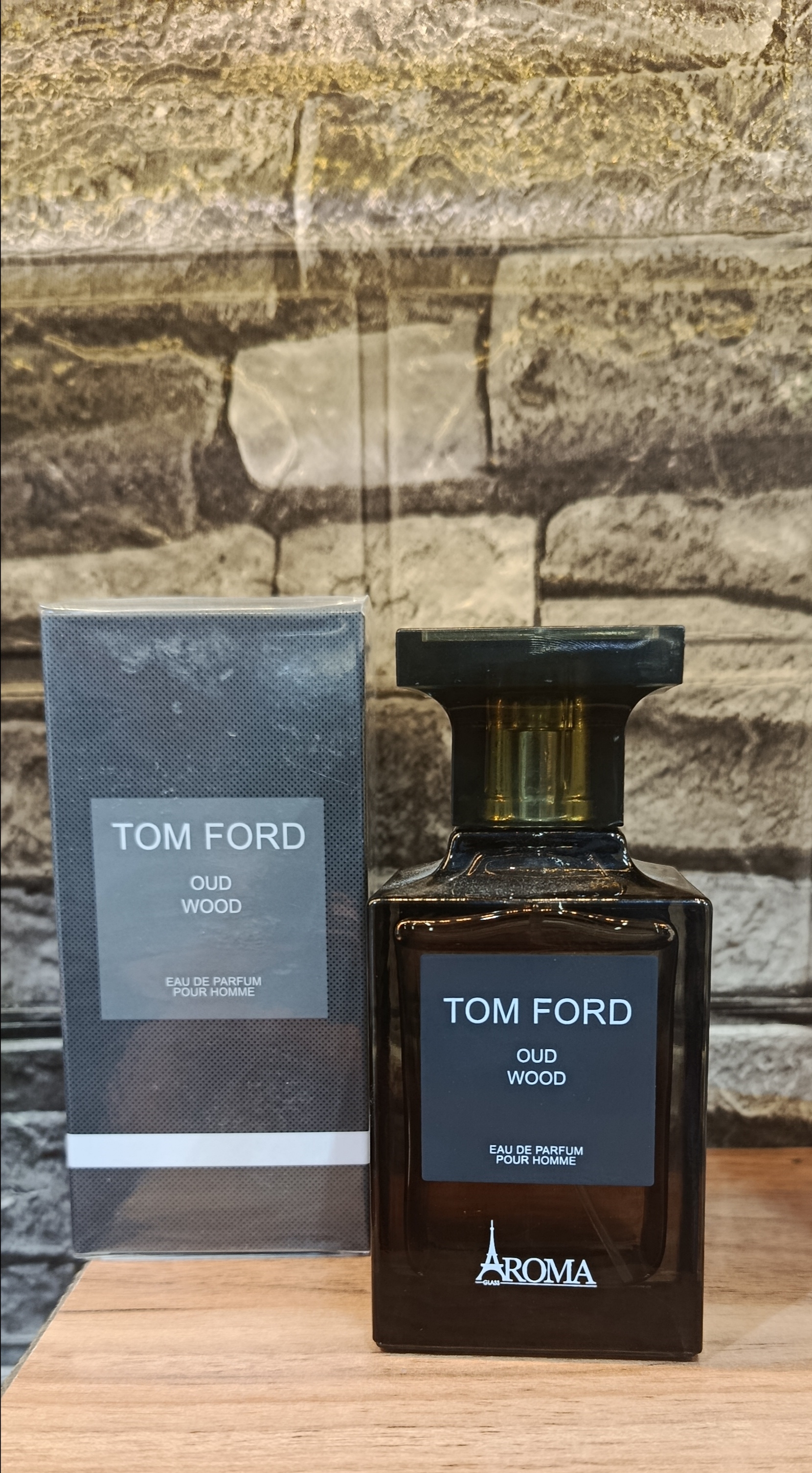 ادکلن TOM FORD آروما(OUD WOOD)