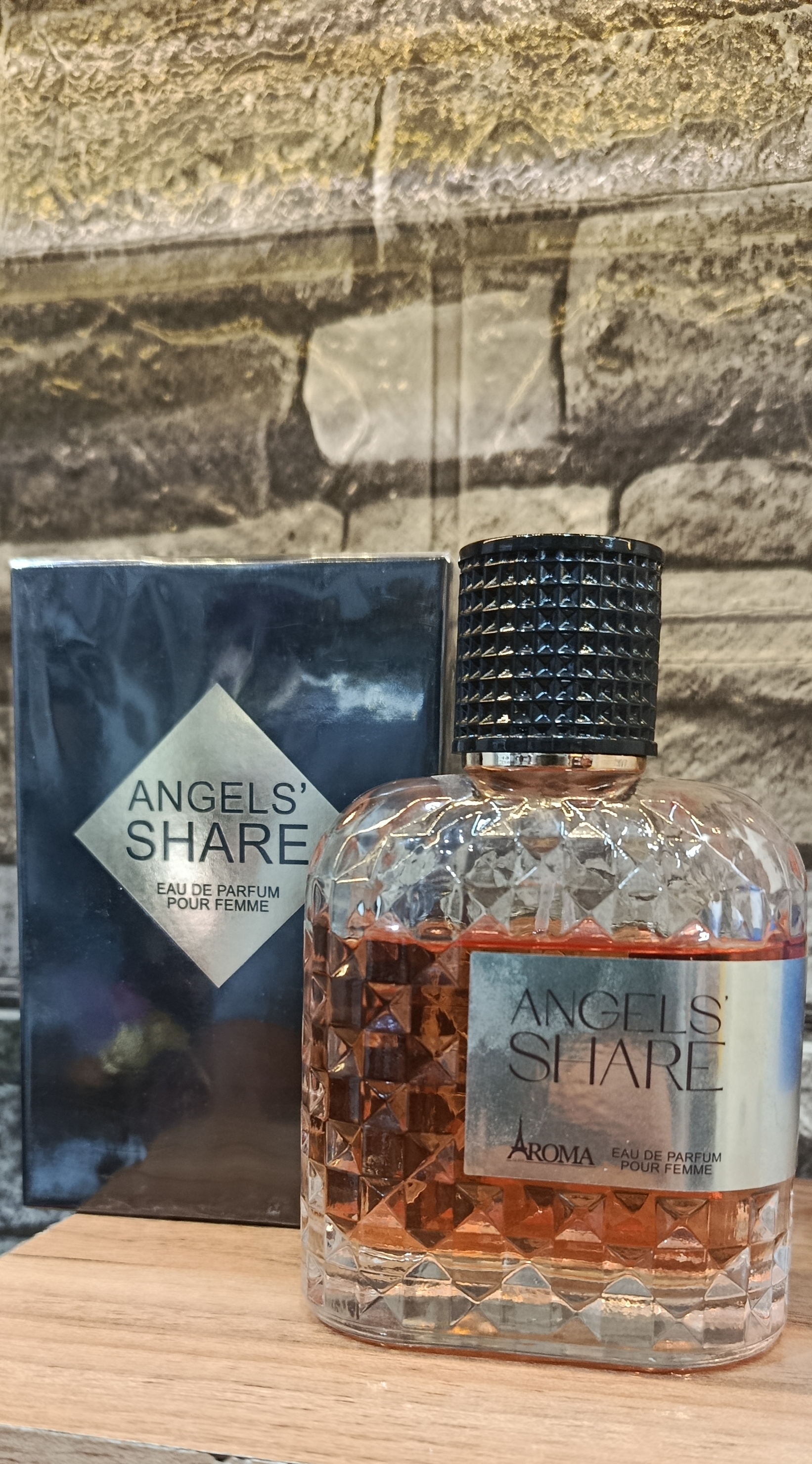 ادکلنANGELS SHARE آروما